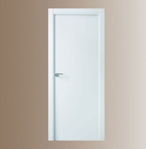 puerta blanca lisa