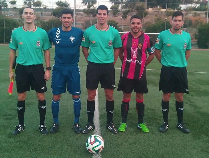 Trió arbitral y Capitanes 18 11 2017